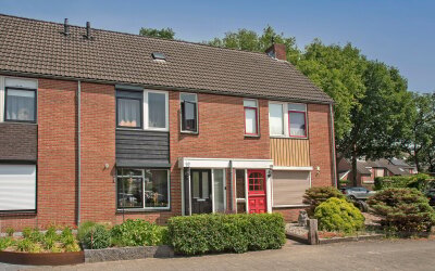 Nieuwenhuisstraat 12