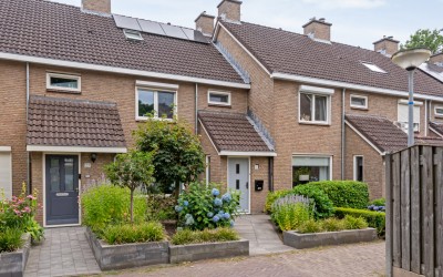 Eshuisstraat 24