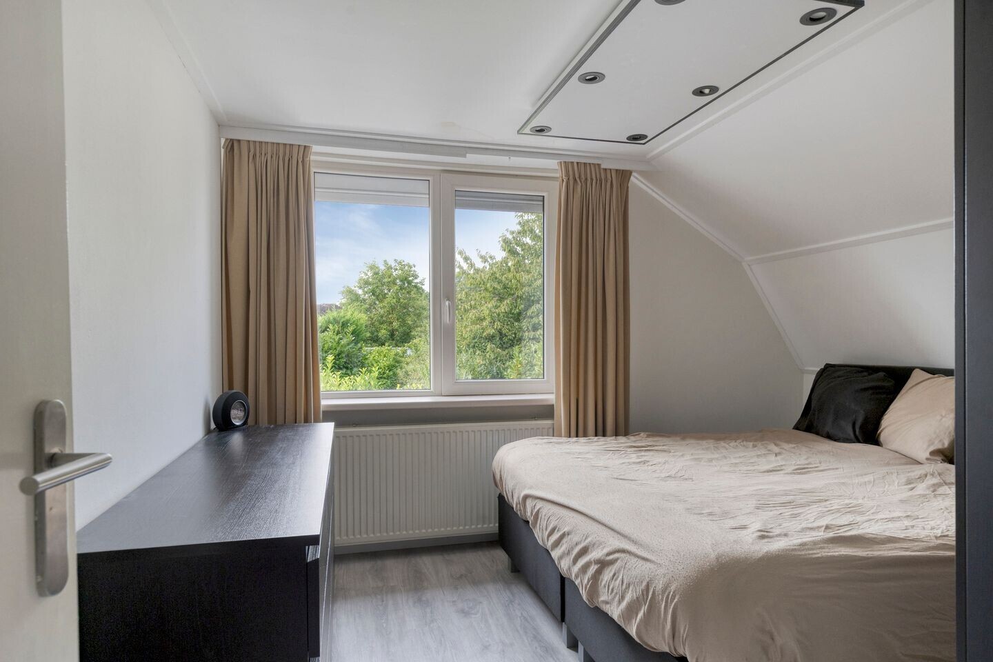 Twee-onder-één-kap te koop: Kerkstraat 115, Goor