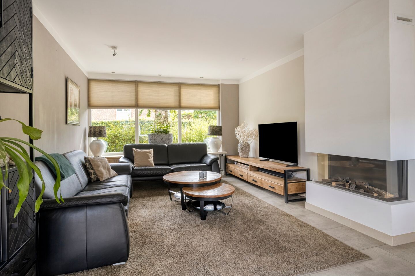 Hoekwoning te koop: Karel Doormanstraat 73, Haaksbergen
