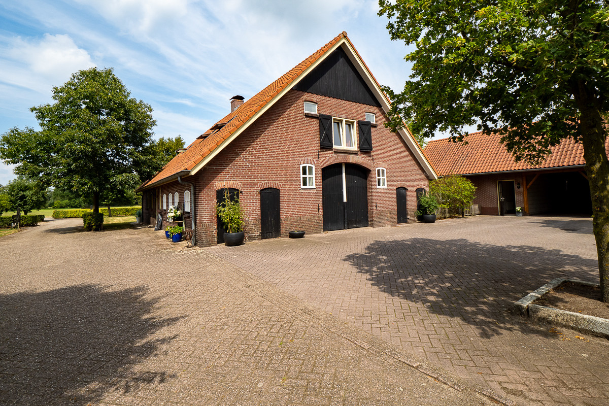 Vrijstaande woning te koop: Veldsnijderweg 12, Haaksbergen