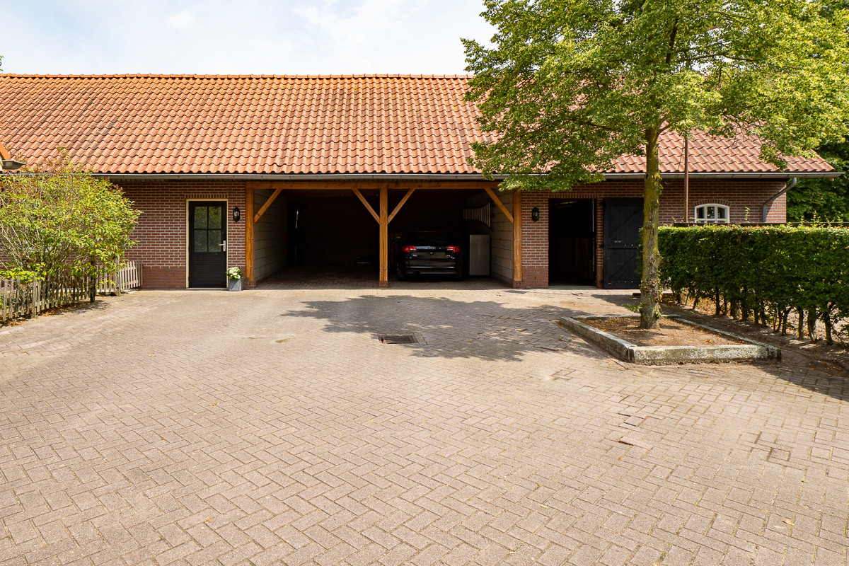 Vrijstaande woning te koop: Veldsnijderweg 12, Haaksbergen