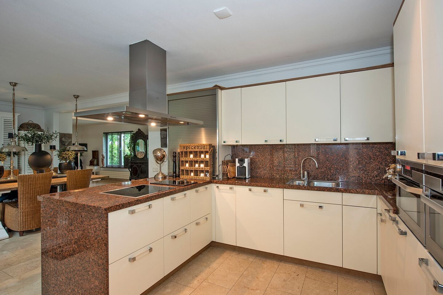 Vrijstaande woning te koop: Bellinkweg 1, Delden