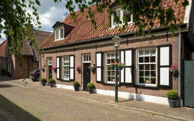 Achter de Kerk 2