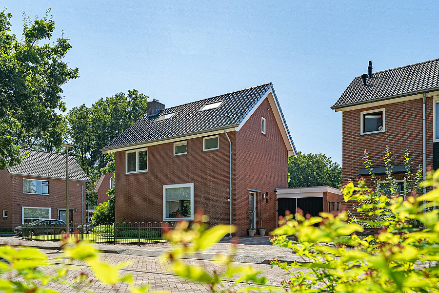 Vrijstaande woning te koop: De Peppelaar 44, Delden