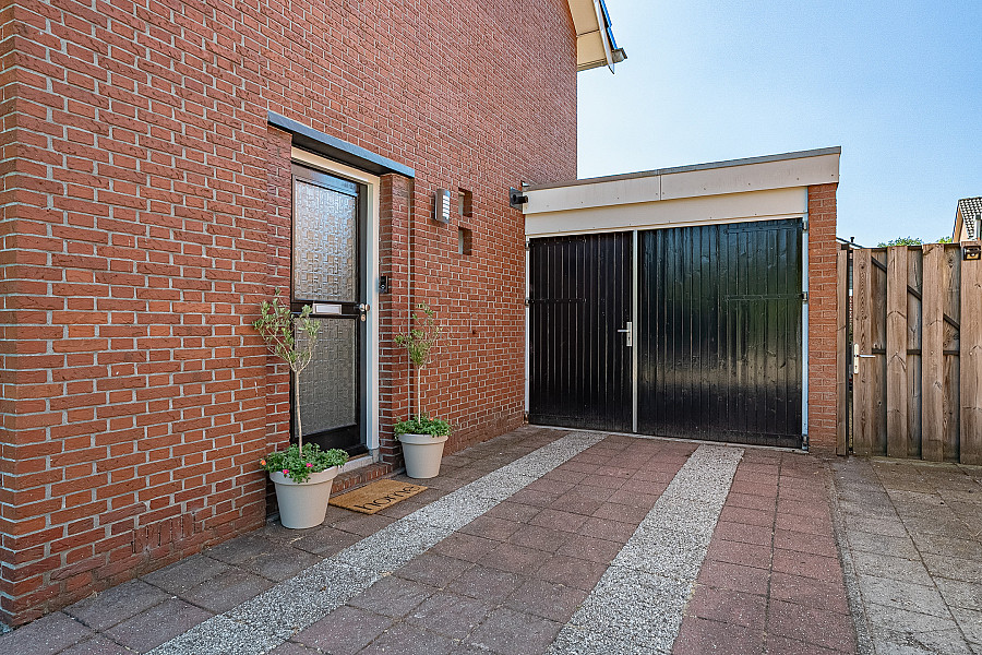 Vrijstaande woning te koop: De Peppelaar 44, Delden