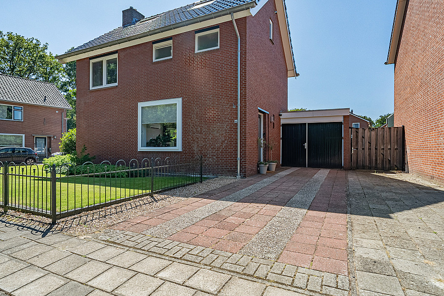 Vrijstaande woning te koop: De Peppelaar 44, Delden