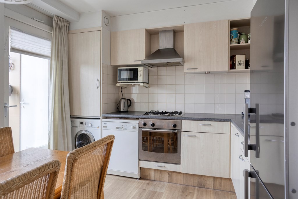 Appartement te koop: Veenstraat 238, Enschede