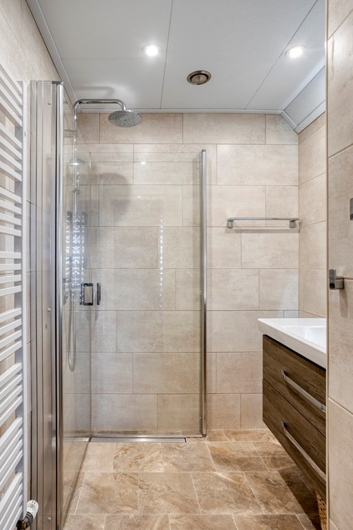 Appartement te koop: Veenstraat 238, Enschede