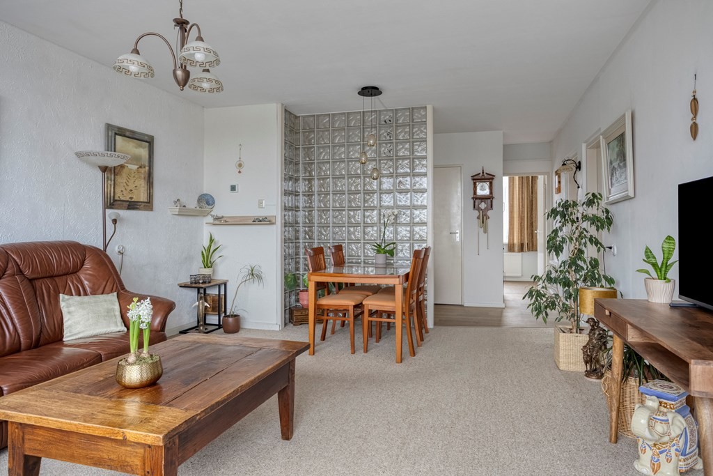 Appartement te koop: Veenstraat 238, Enschede