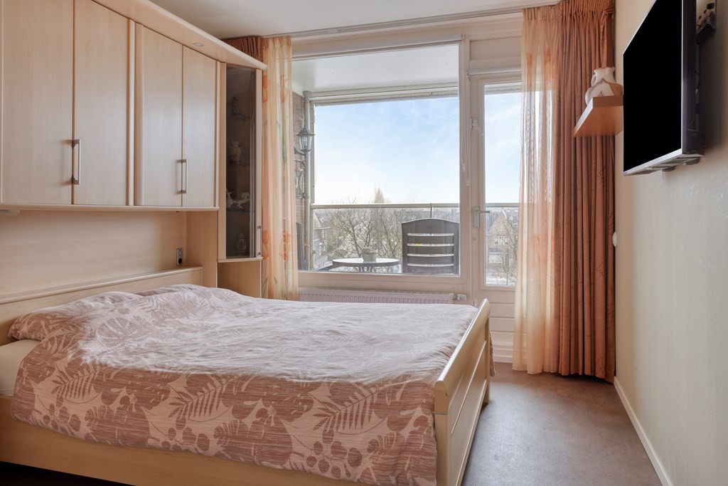 Appartement te koop: Veenstraat 238, Enschede
