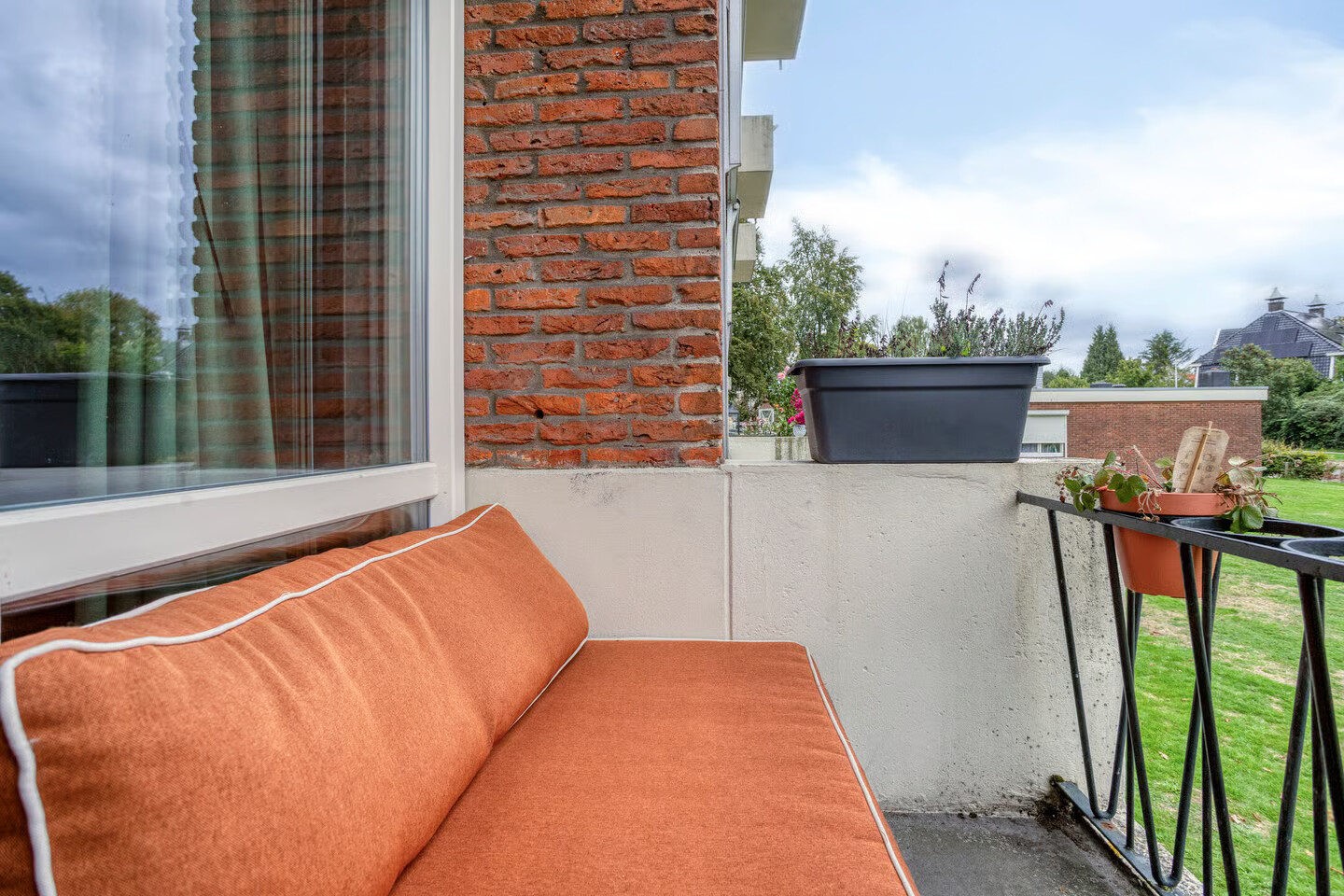 Appartement te koop: Oliemolensingel 216, Enschede