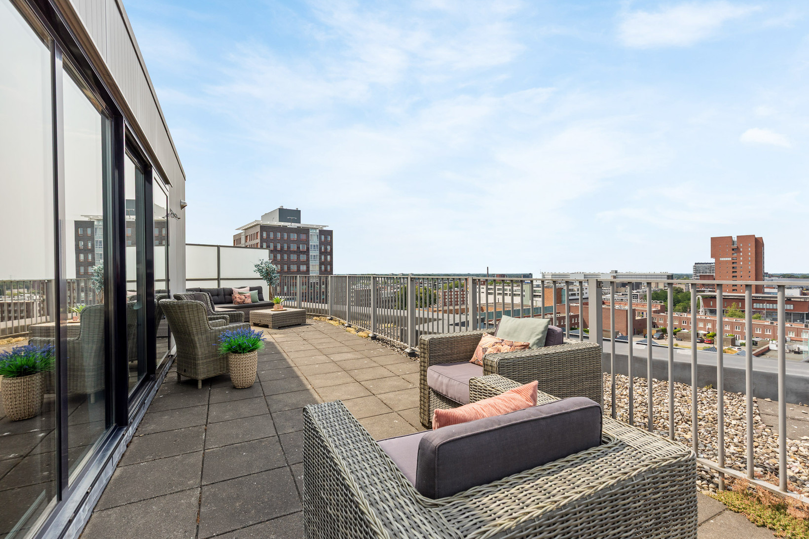 Appartement te koop: Oldenzaalsestraat 2-19, Enschede