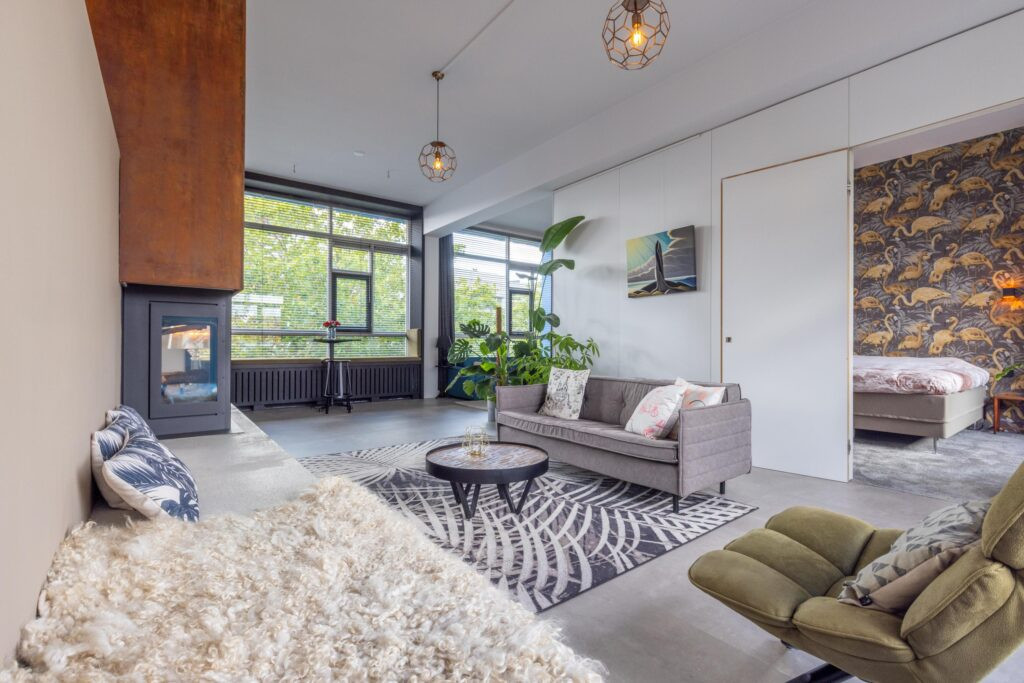Appartement te koop: van loenshof 8E, Enschede