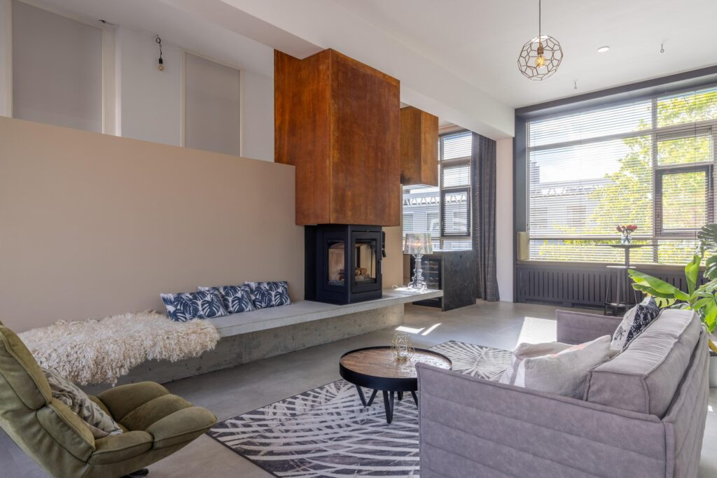 Appartement te koop: van loenshof 8E, Enschede