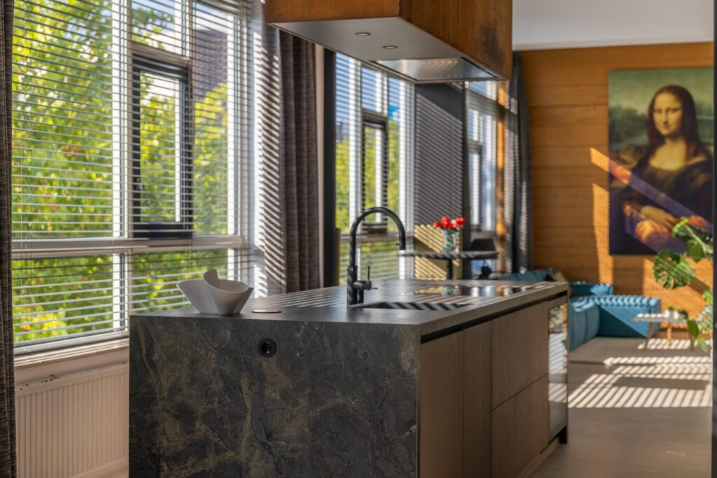 Appartement te koop: van loenshof 8E, Enschede