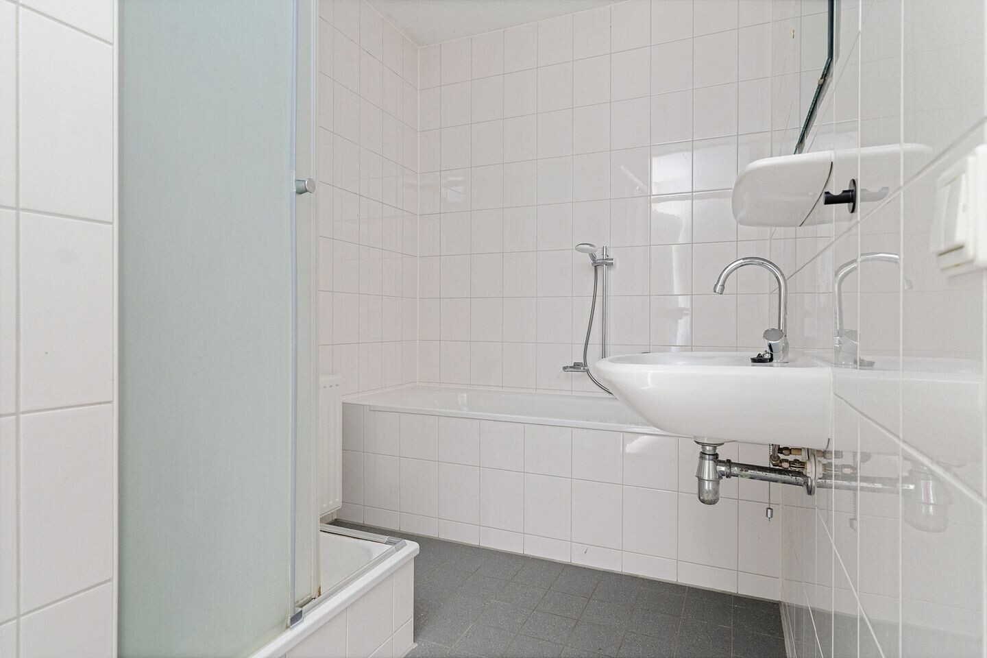 Appartement te koop: H.J. van Heekplein 58-24, Enschede