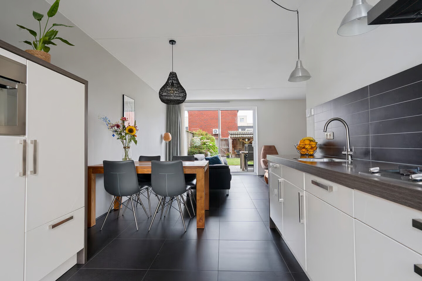 Tussenwoning te koop: Getfertweg 370, Enschede