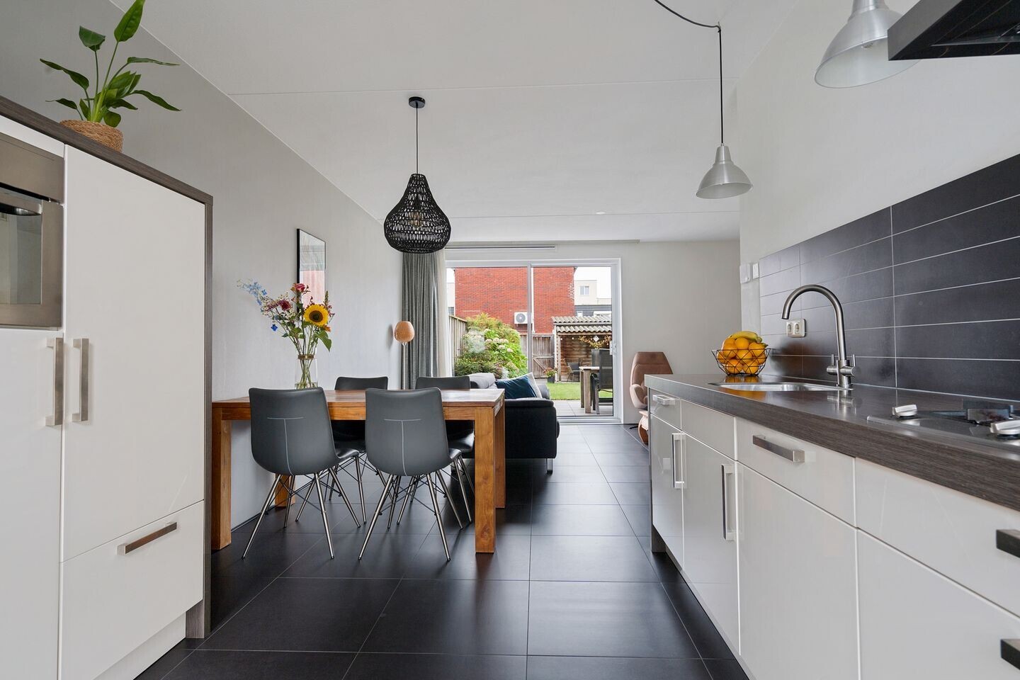 Tussenwoning te koop: Getfertweg 370, Enschede