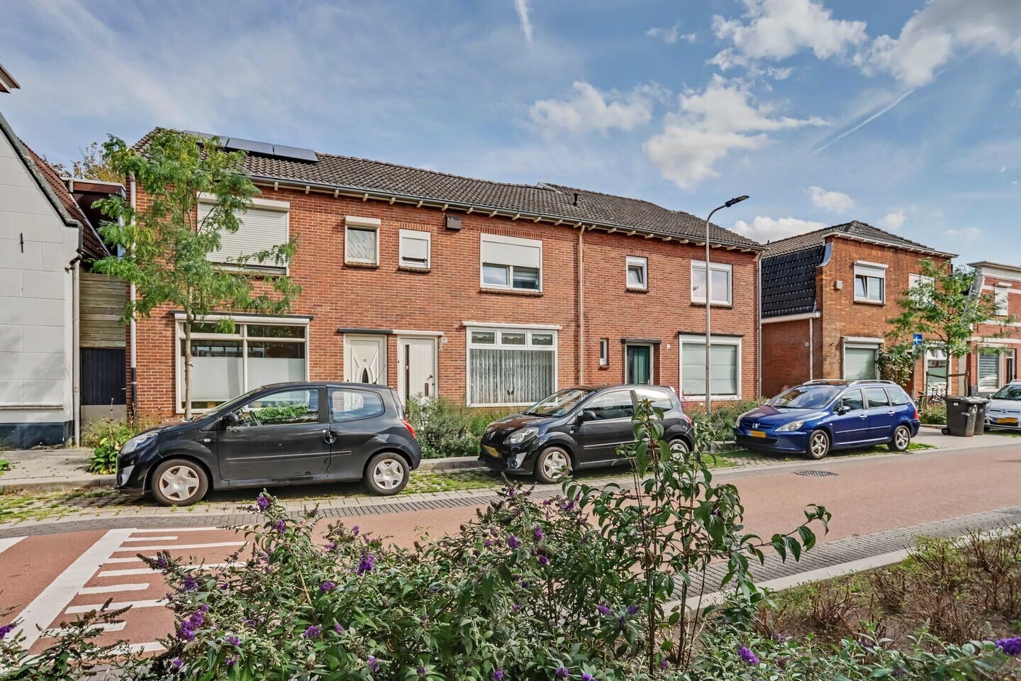 Tussenwoning te koop: Perikweg 67, Enschede