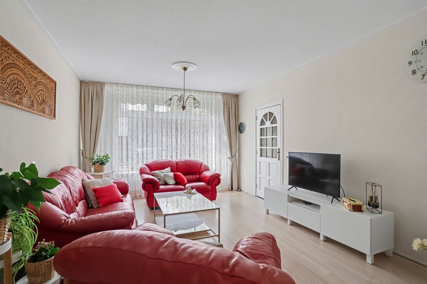 Tussenwoning te koop: Perikweg 67, Enschede