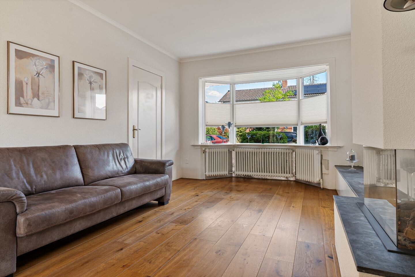 Hoekwoning te koop: Perikweg 120, Enschede