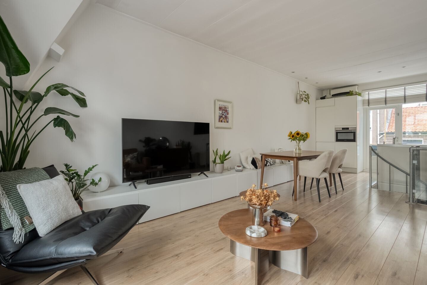 Studio te koop: Soendastraat 25, Enschede