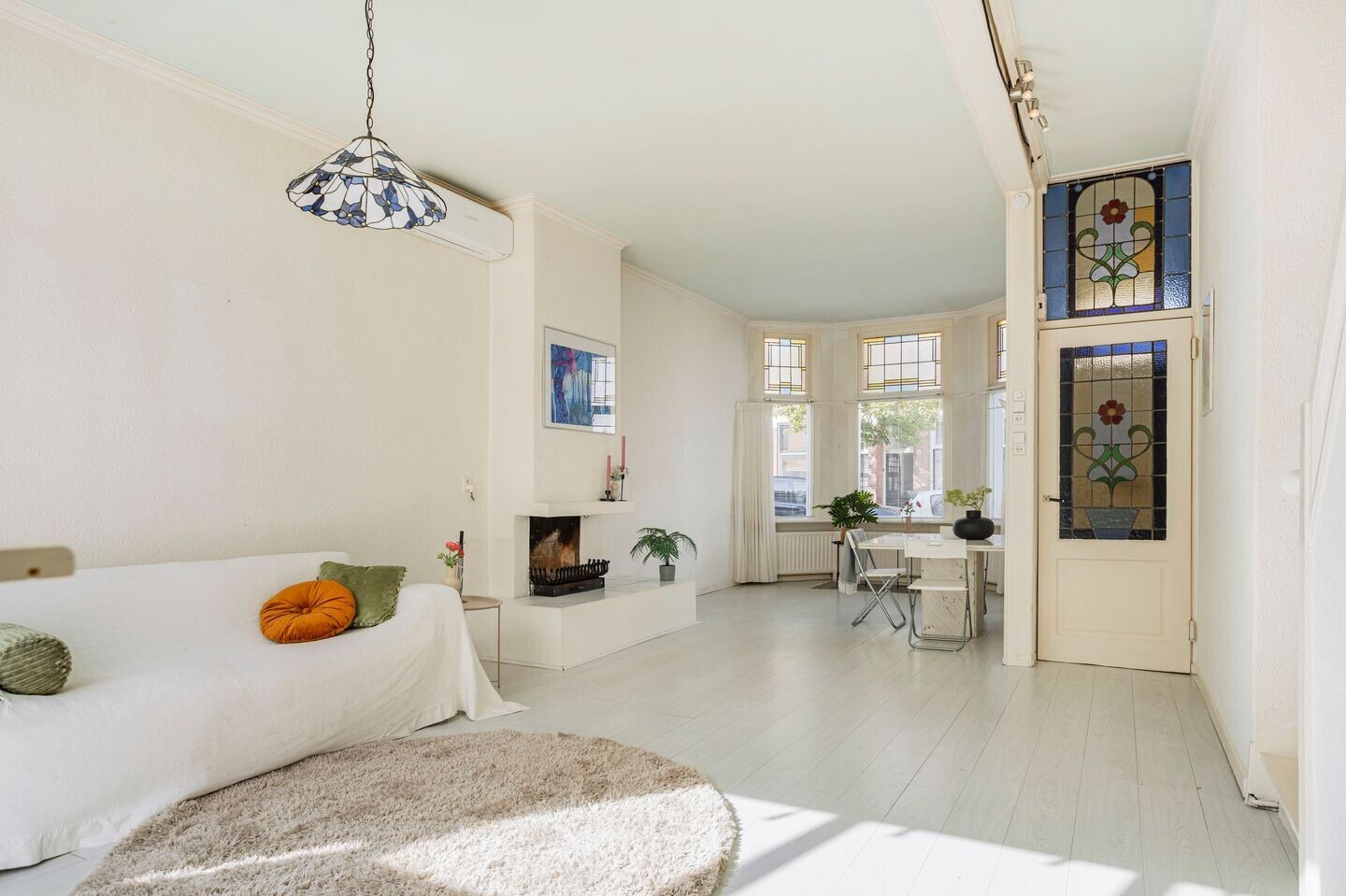 Twee-onder-één-kap te koop: soendastraat 28, Enschede