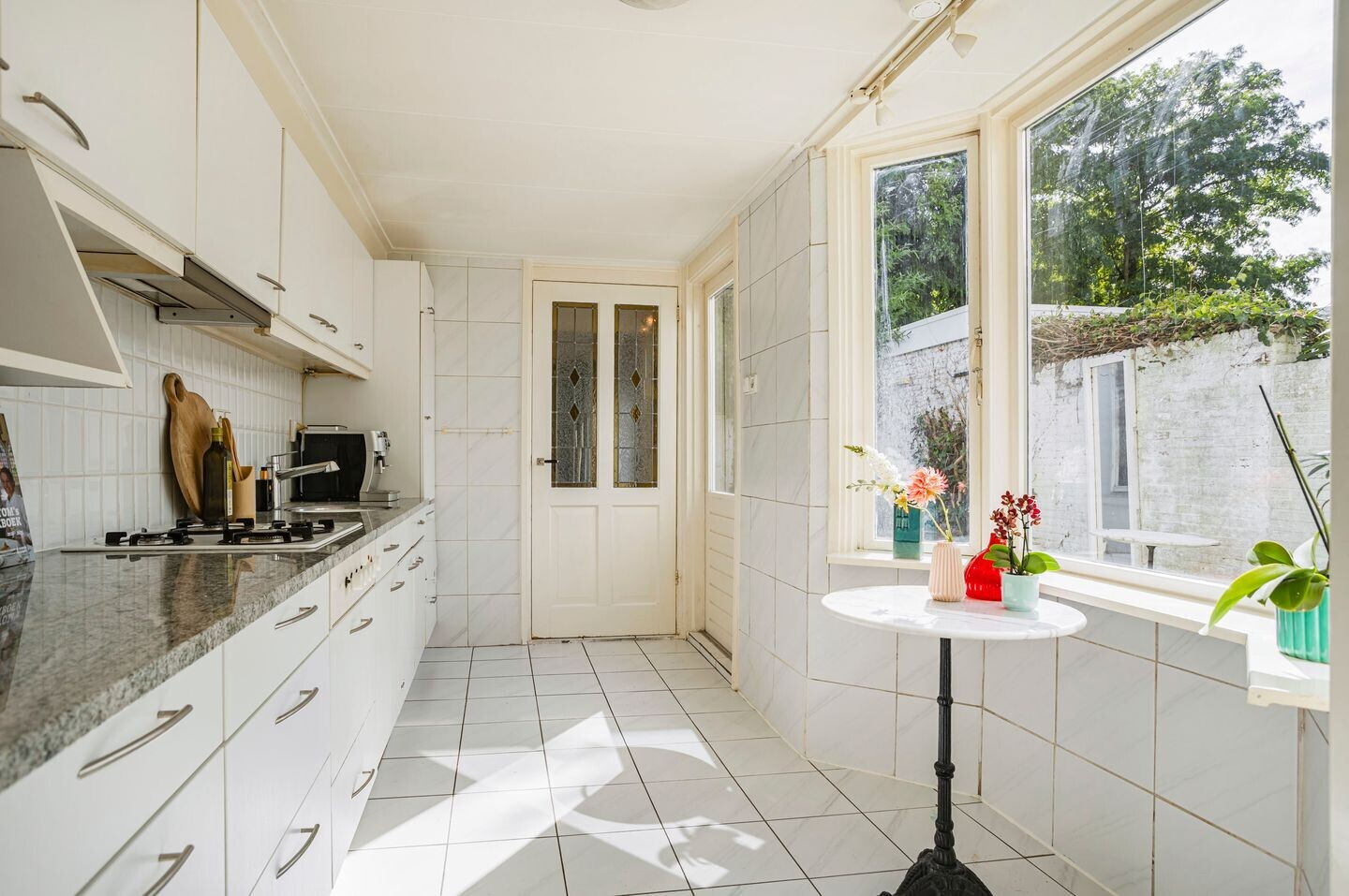Twee-onder-één-kap te koop: soendastraat 28, Enschede