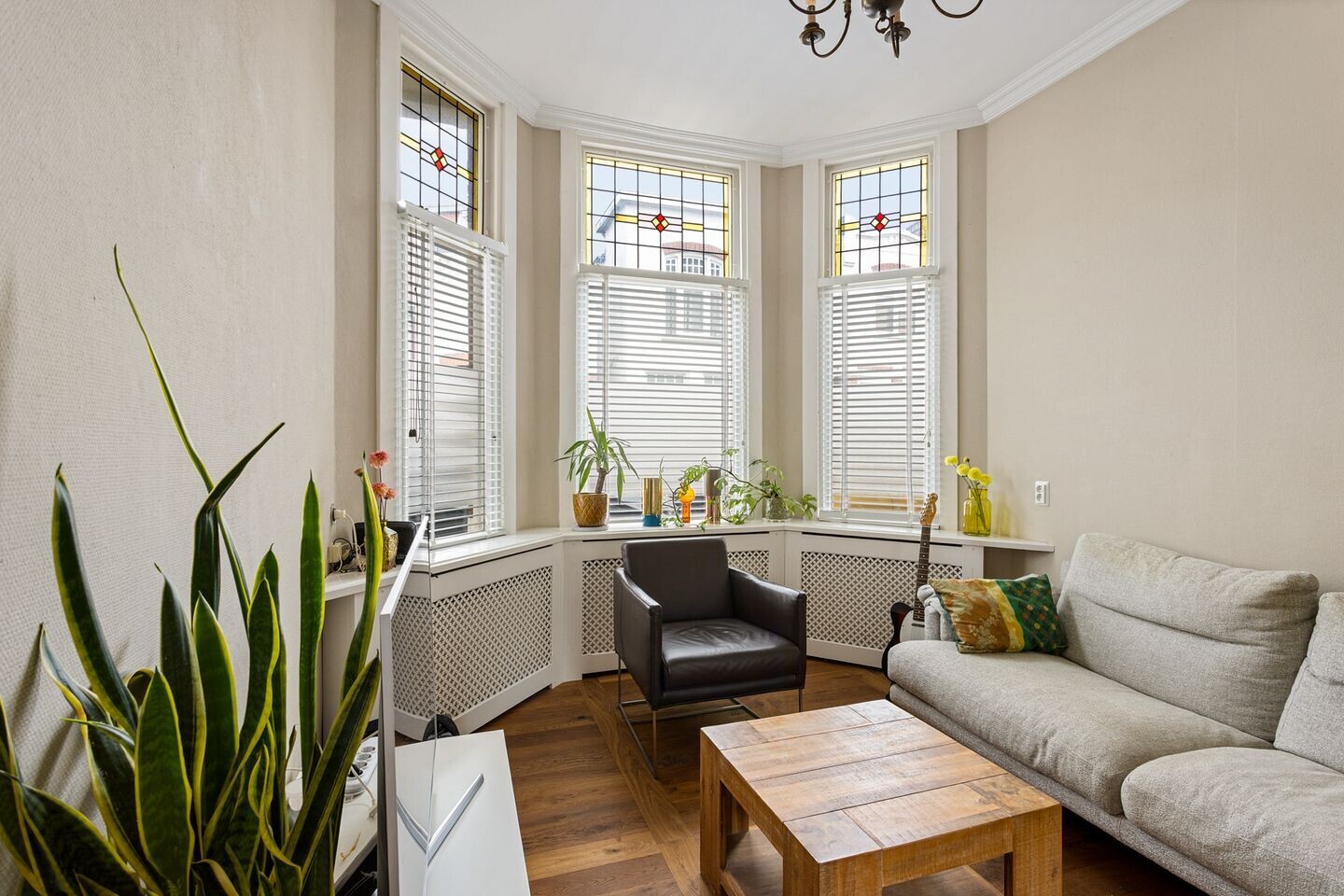Twee-onder-één-kap te koop: Soendastraat 34, Enschede