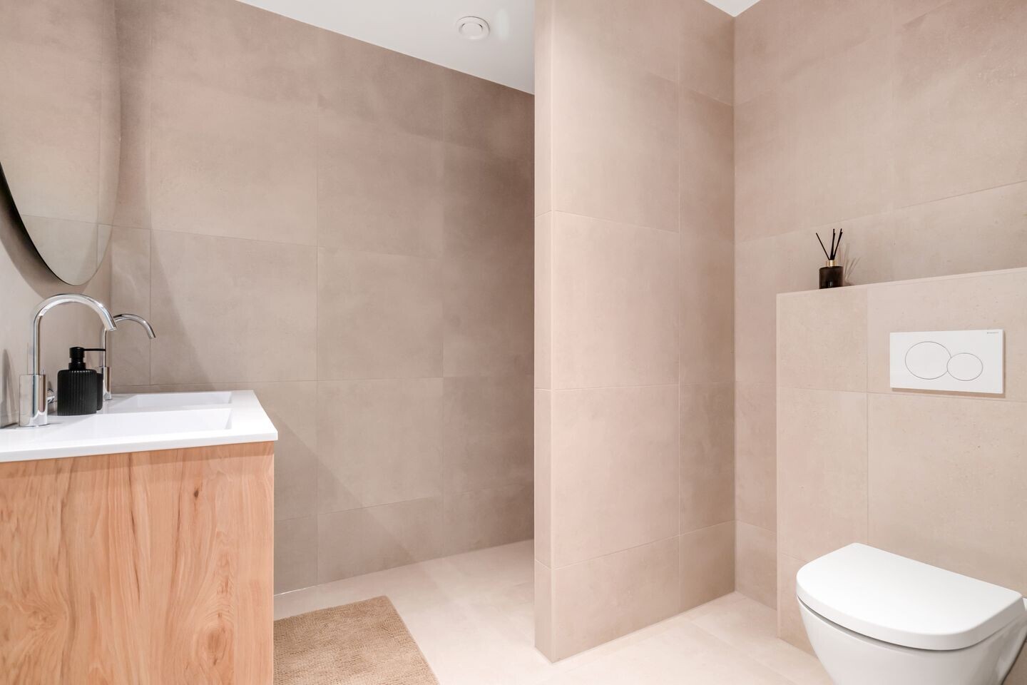 Appartement te koop: Mooienhof 10-106, Enschede