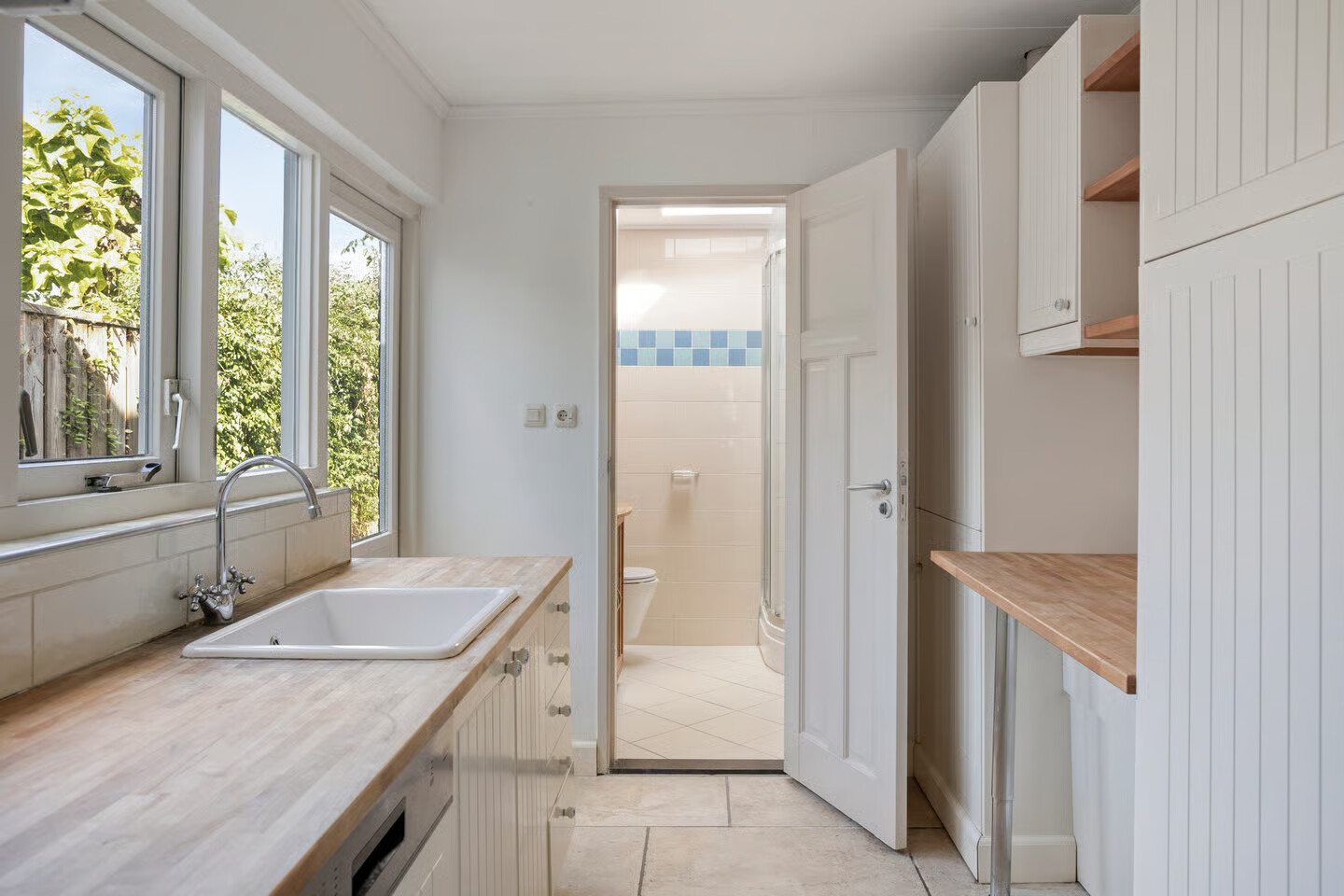 Twee-onder-één-kap te koop: Brinkstraat 157, Enschede