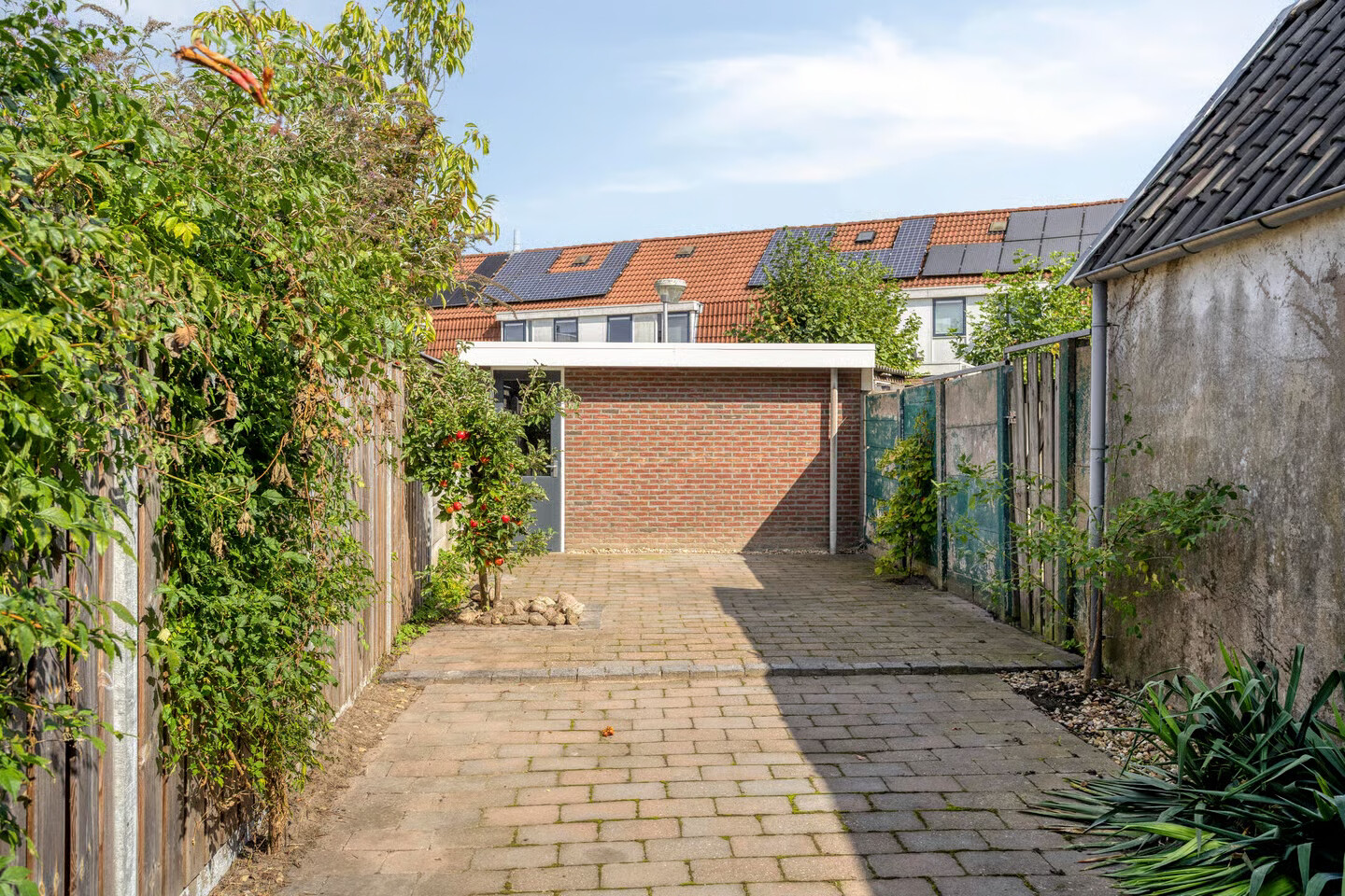 Twee-onder-één-kap te koop: Brinkstraat 157, Enschede
