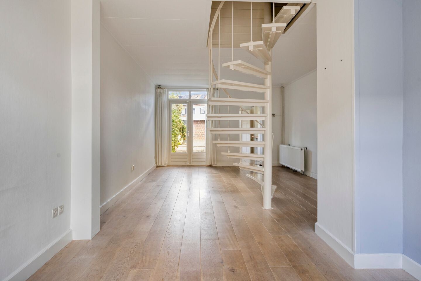 Twee-onder-één-kap te koop: Brinkstraat 157, Enschede