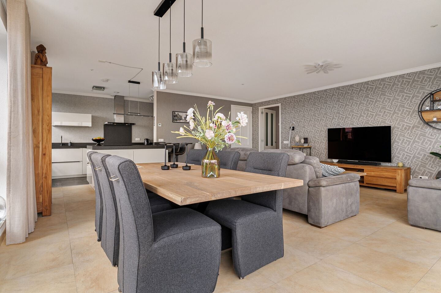 Appartement te koop: Mooienhof 143, Enschede