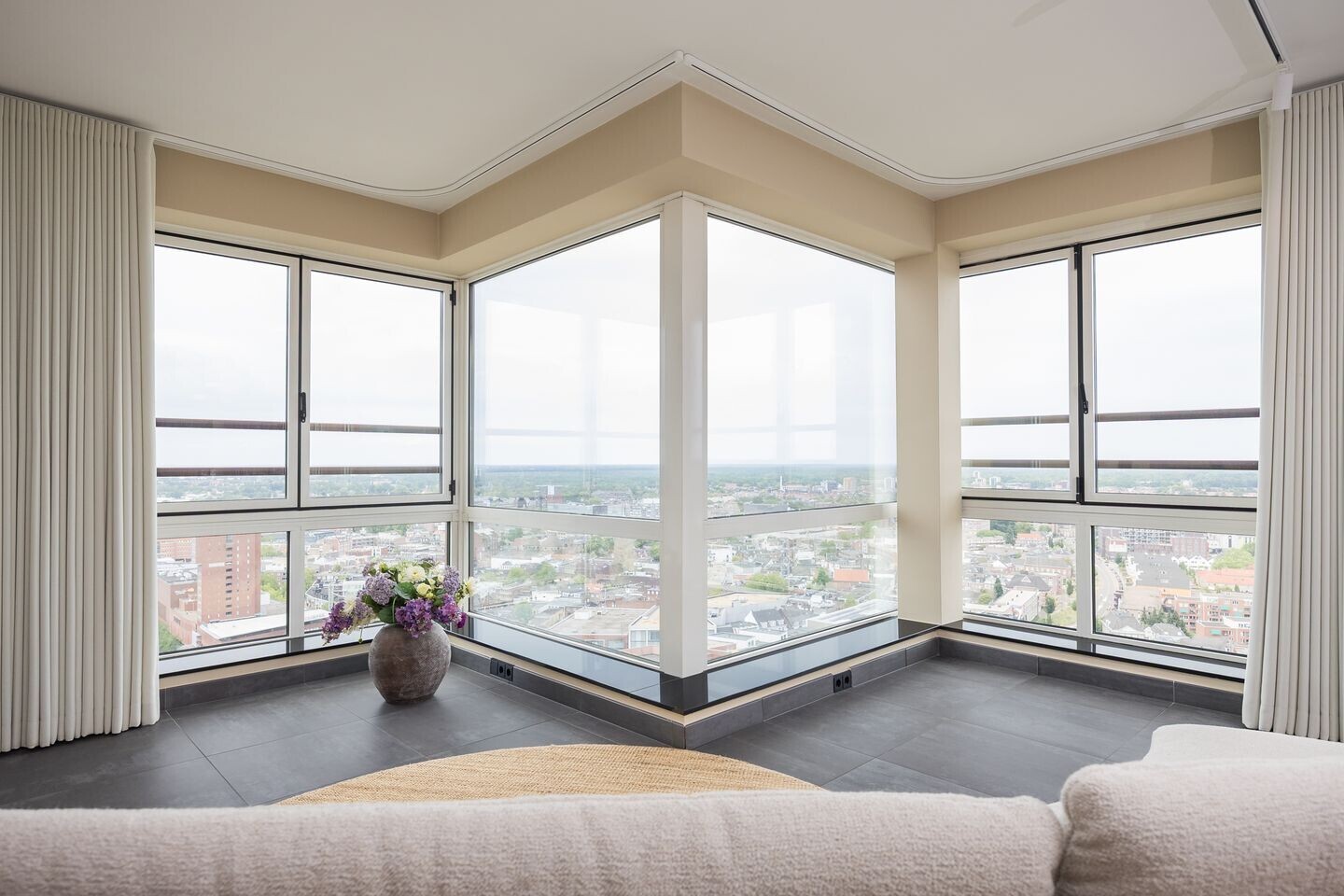 Appartement te koop: Mooienhof 171, Enschede
