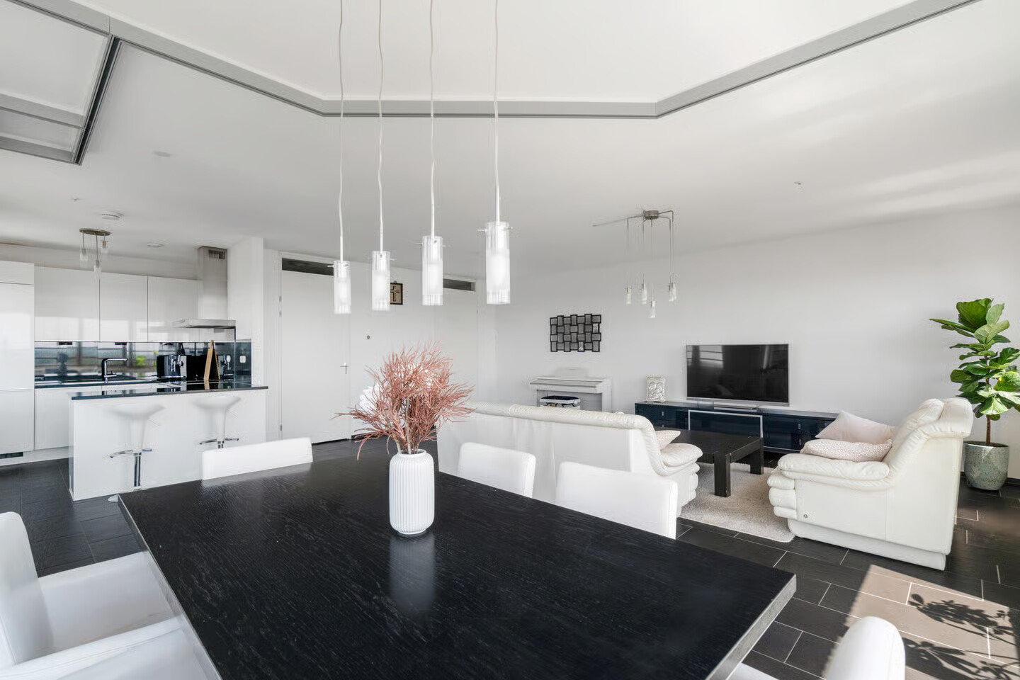 Appartement te koop: Mooienhof 79, Enschede