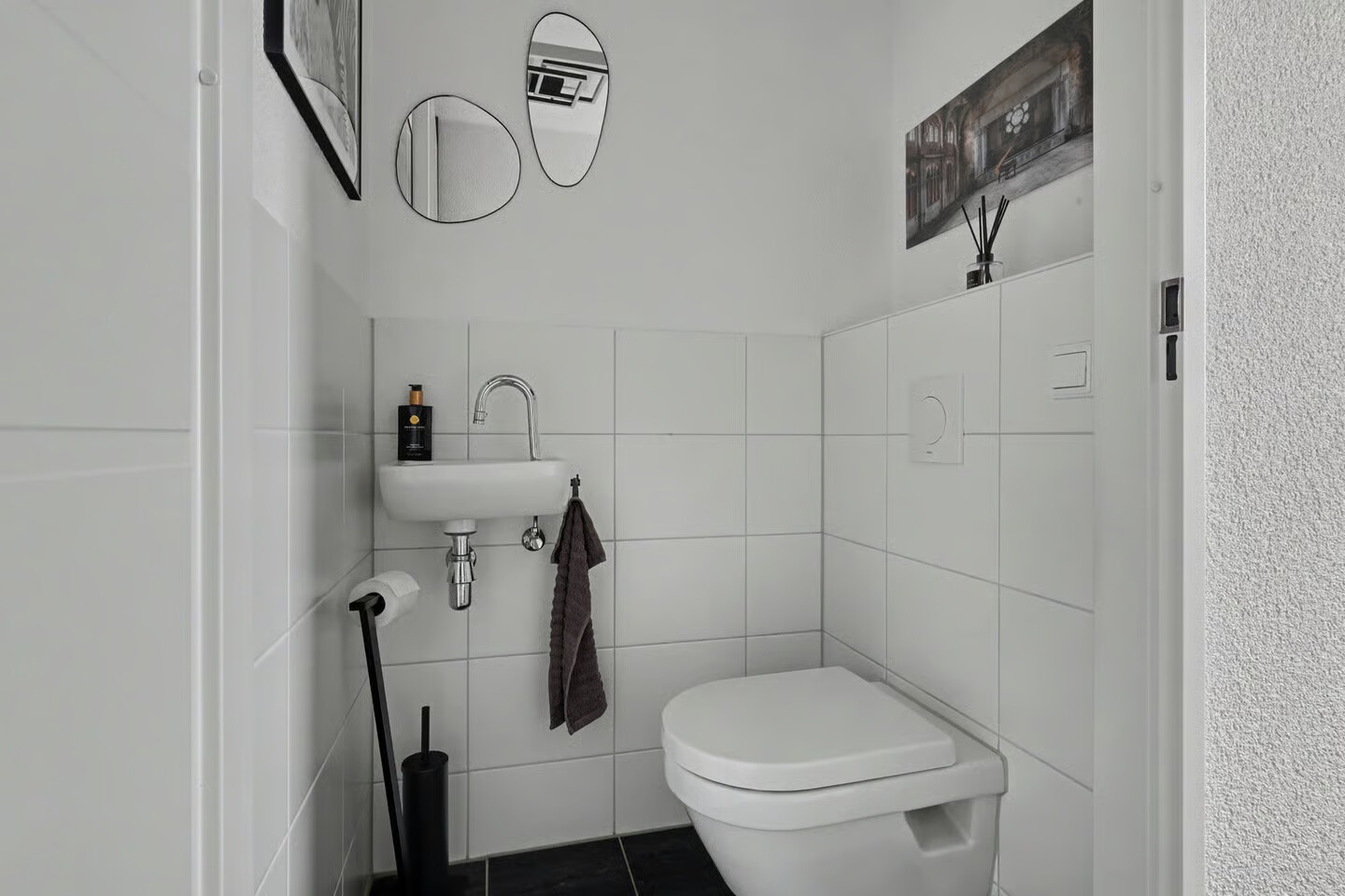 Tussenwoning te koop: Getfertplein 64, Enschede