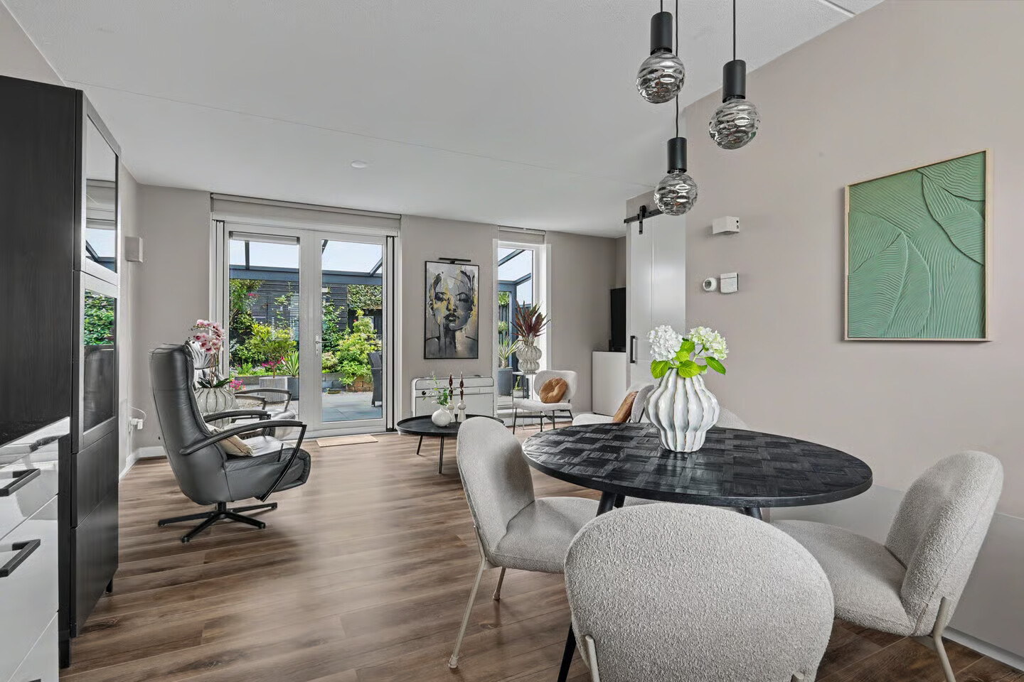 Tussenwoning te koop: Getfertplein 64, Enschede