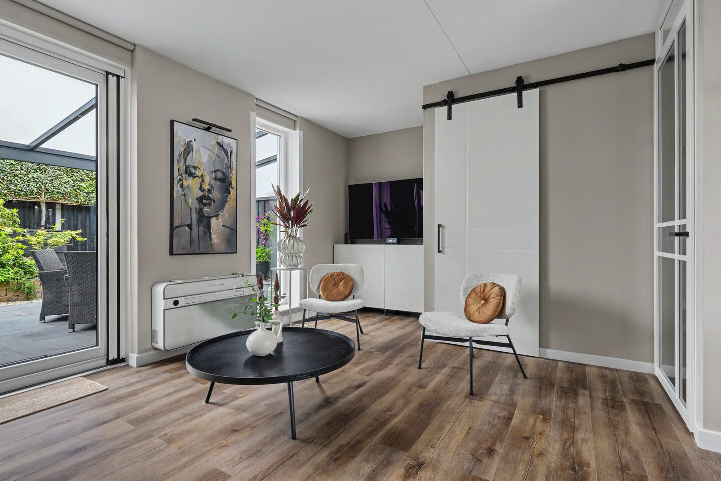Tussenwoning te koop: Getfertplein 64, Enschede