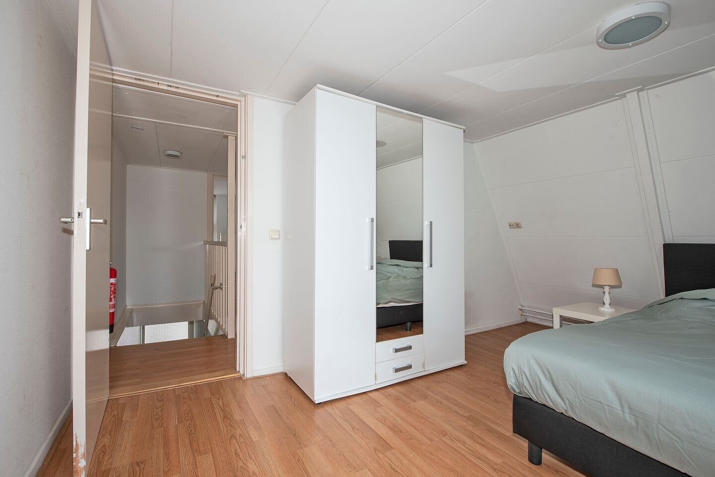 Twee-onder-één-kap te koop: Tweede Emmastraat 21, Enschede