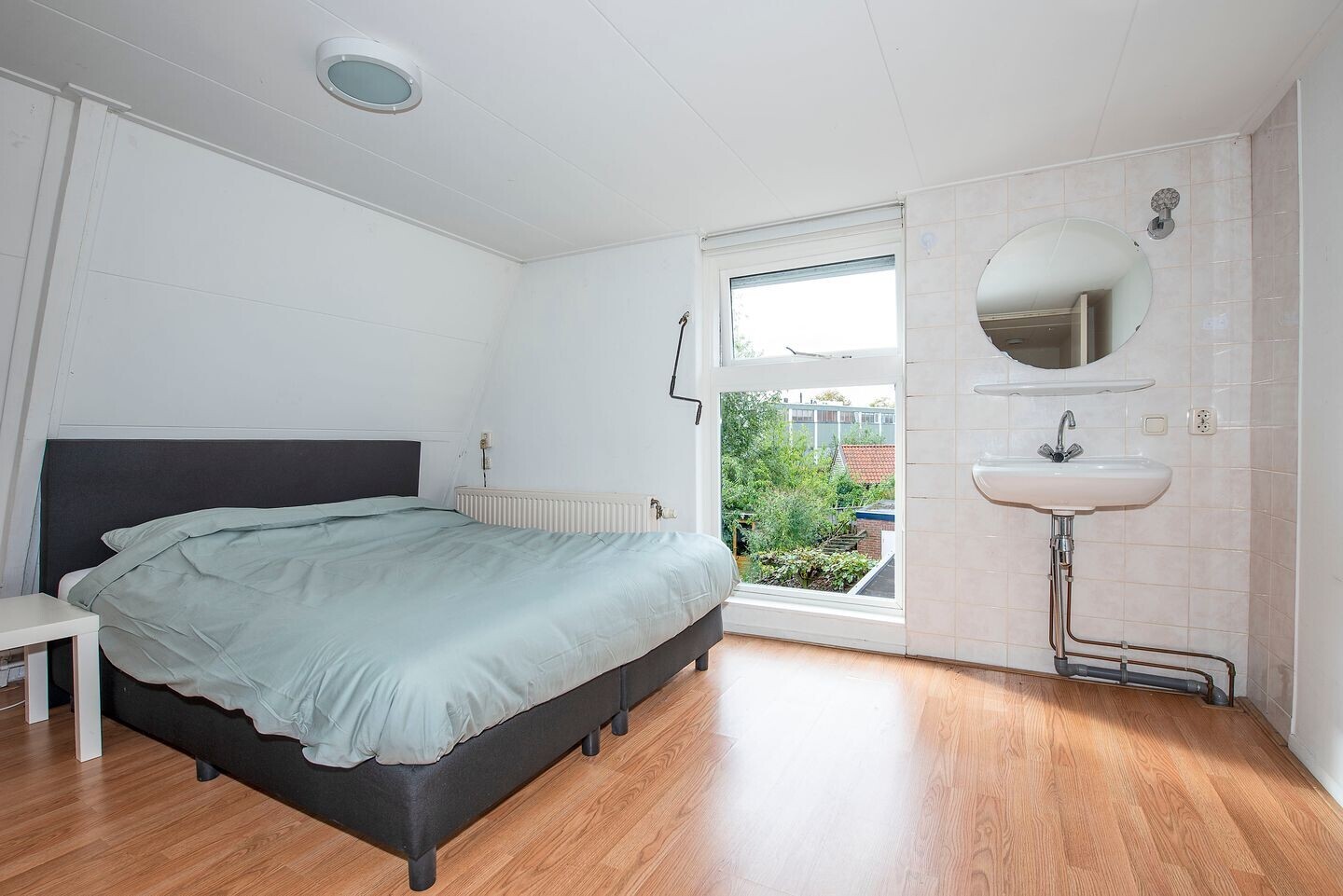 Twee-onder-één-kap te koop: Tweede Emmastraat 21, Enschede