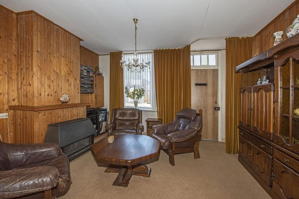 Hoekwoning te koop: Broekheurnerweg 85, Enschede