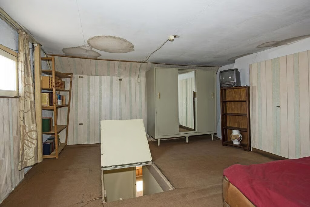 Hoekwoning te koop: Broekheurnerweg 85, Enschede