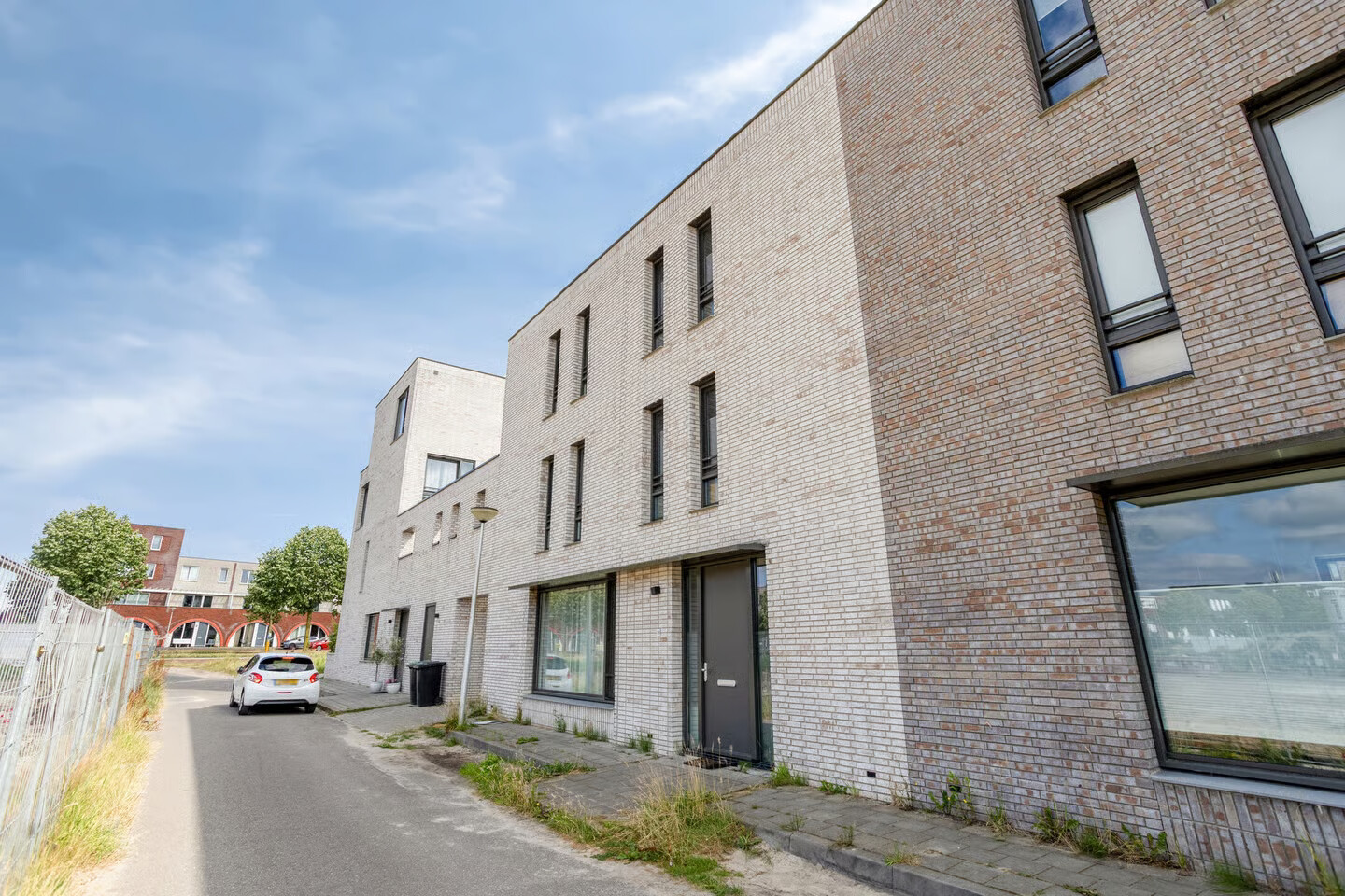 Hoekwoning te huur: Leendert Overduinstraat 18, Enschede