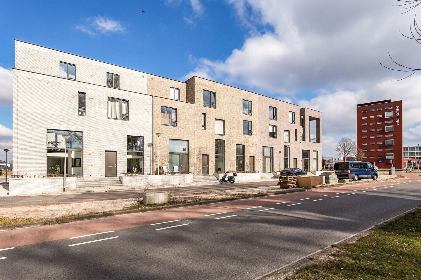 Hoekwoning te huur: Leendert Overduinstraat 18, Enschede