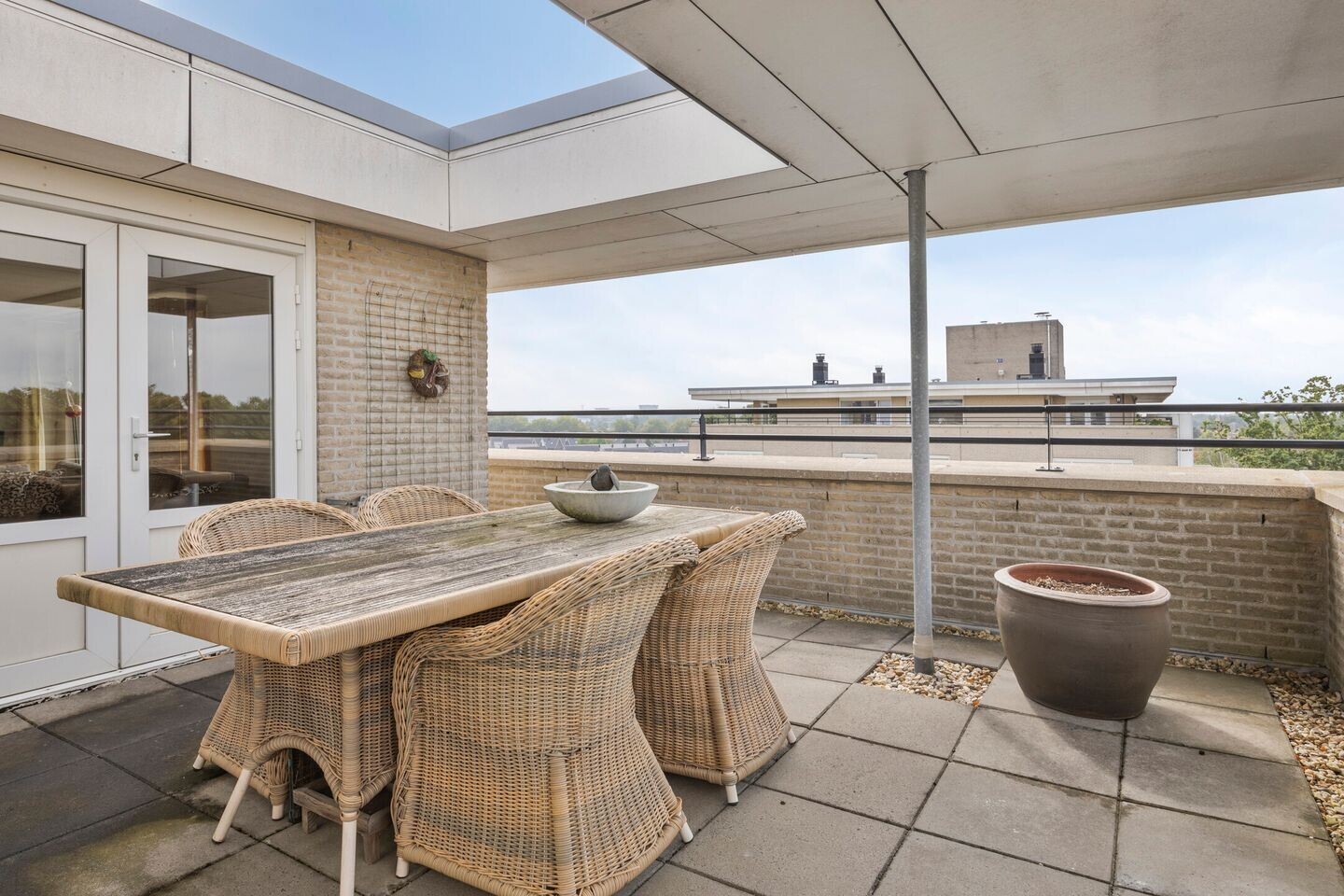 Appartement te koop: Kleine Houtstraat 111, Enschede