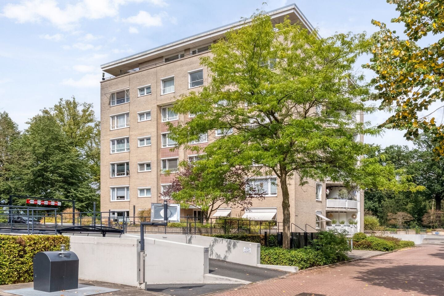 Appartement te koop: Kleine Houtstraat 77, Enschede