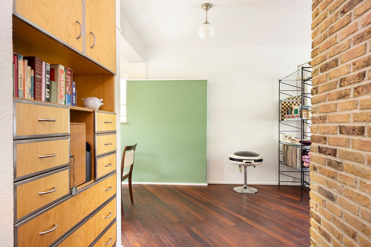 Twee-onder-één-kap te koop: J.H. Boschstraat 19, Enschede
