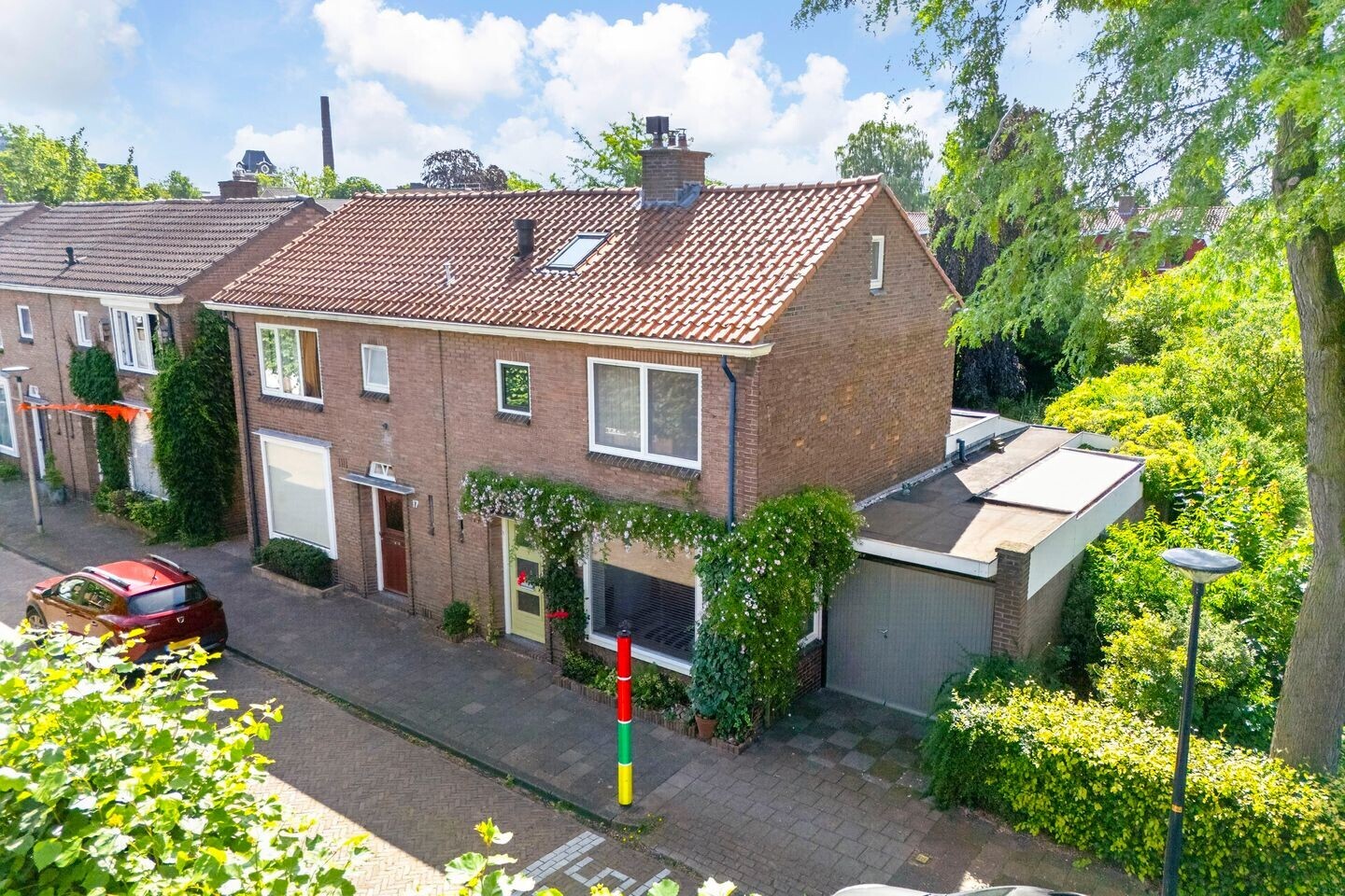 Twee-onder-één-kap te koop: J.H. Boschstraat 19, Enschede